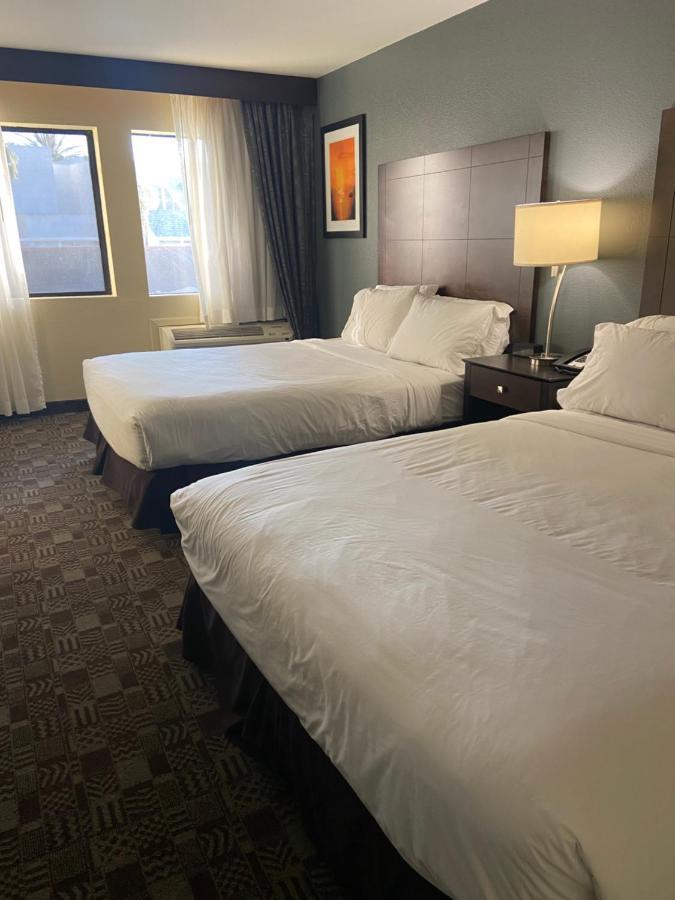 Holiday Inn Express Hotel & Suites Solana Beach-Del Mar By Ihg Exteriér fotografie