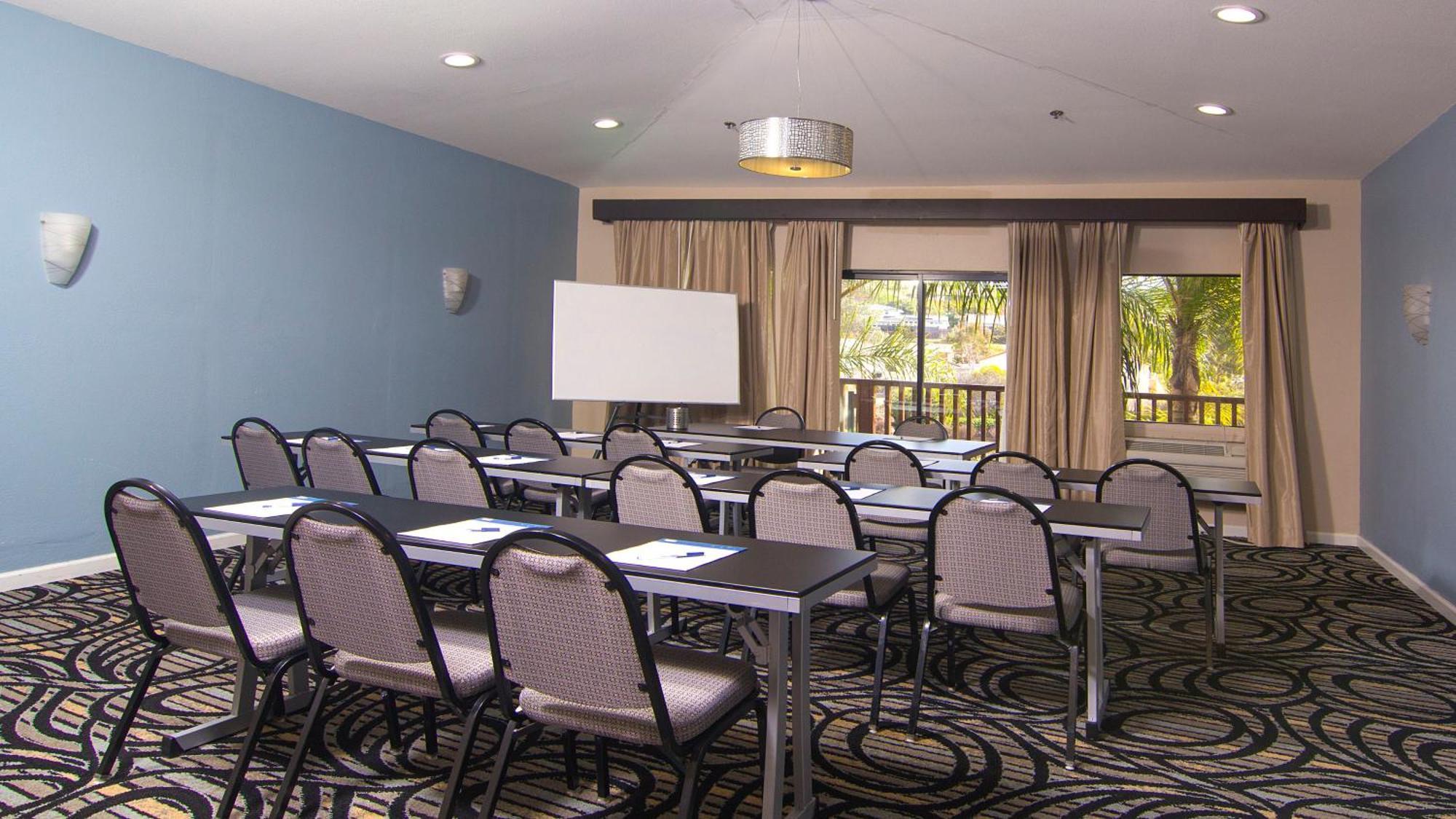 Holiday Inn Express Hotel & Suites Solana Beach-Del Mar By Ihg Exteriér fotografie